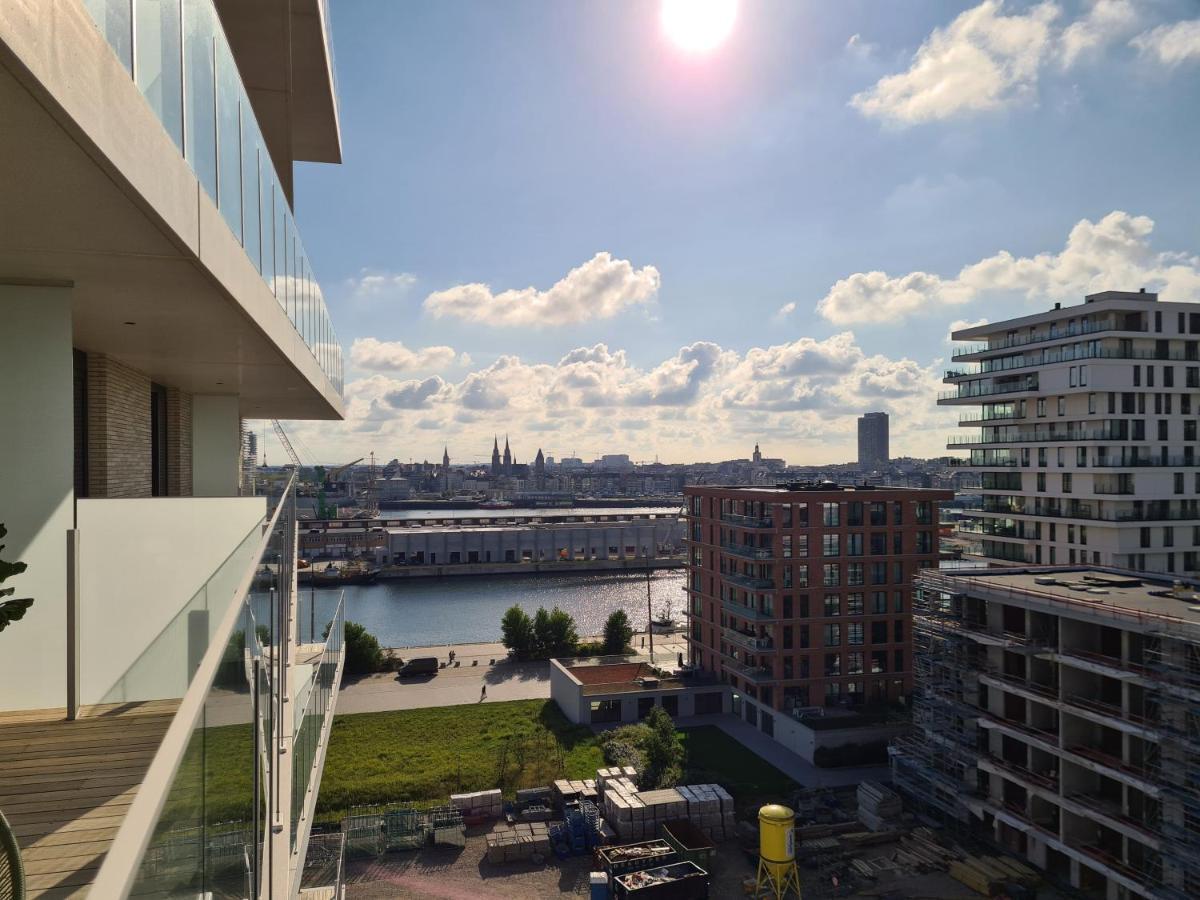 Central Park Tower Sea View Residence With Pool And Gym أوستيند المظهر الخارجي الصورة