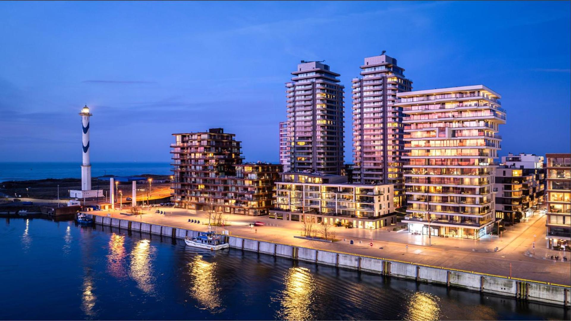 Central Park Tower Sea View Residence With Pool And Gym أوستيند المظهر الخارجي الصورة